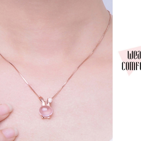 Natural Hibiscus Stone earrings + necklace set - Picture 6 of 7